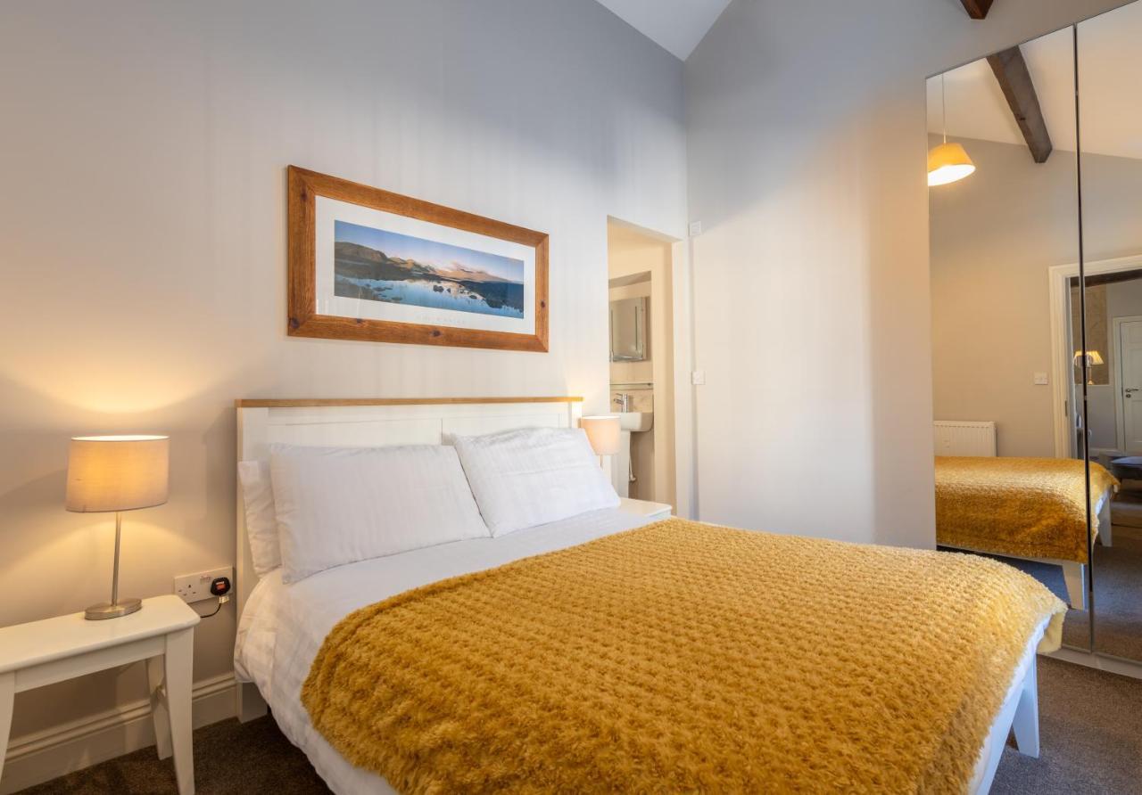 Brampton Holiday Homes - The Mews Apartment Ngoại thất bức ảnh